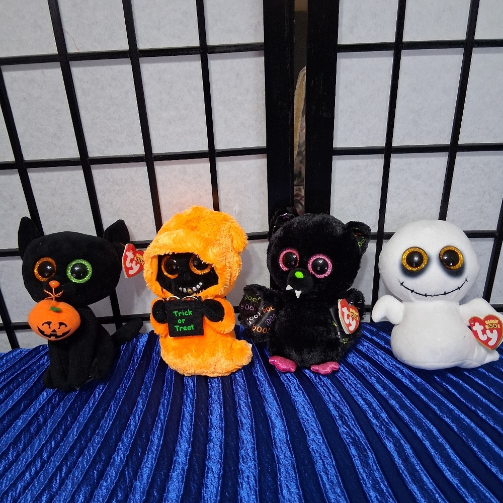 Ty Halloween Plush Collection - Black, Orange, White